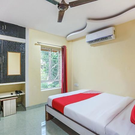 Oyo 62042 Niloy Guest House Jādabpur Exterior photo