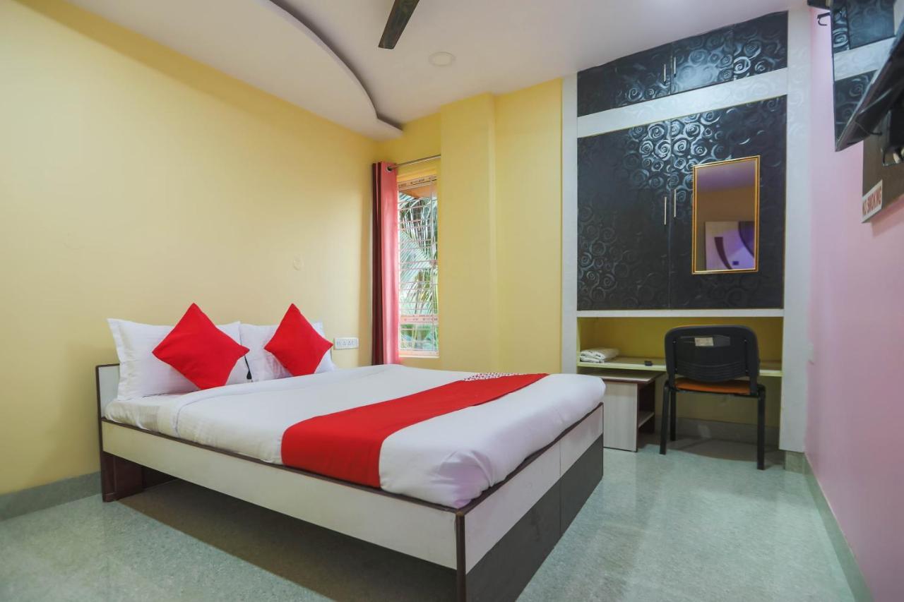 Oyo 62042 Niloy Guest House Jādabpur Exterior photo