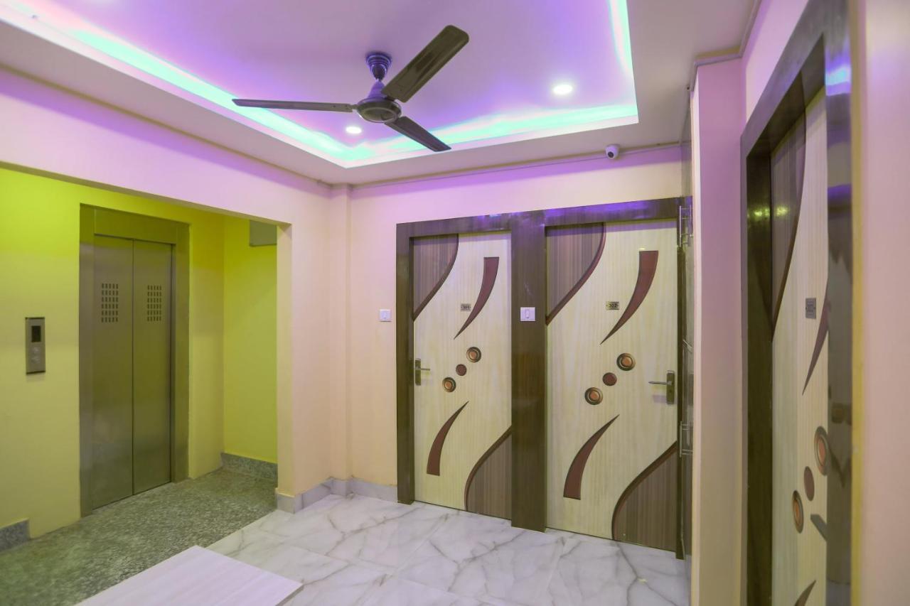 Oyo 62042 Niloy Guest House Jādabpur Exterior photo