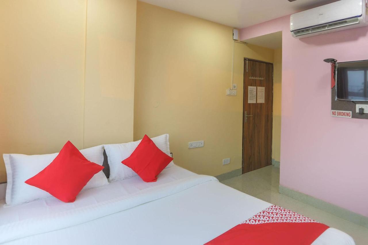 Oyo 62042 Niloy Guest House Jādabpur Exterior photo