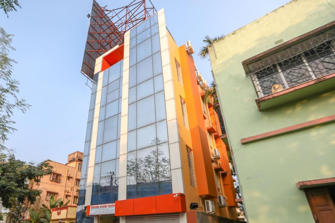 Oyo 62042 Niloy Guest House Jādabpur Exterior photo