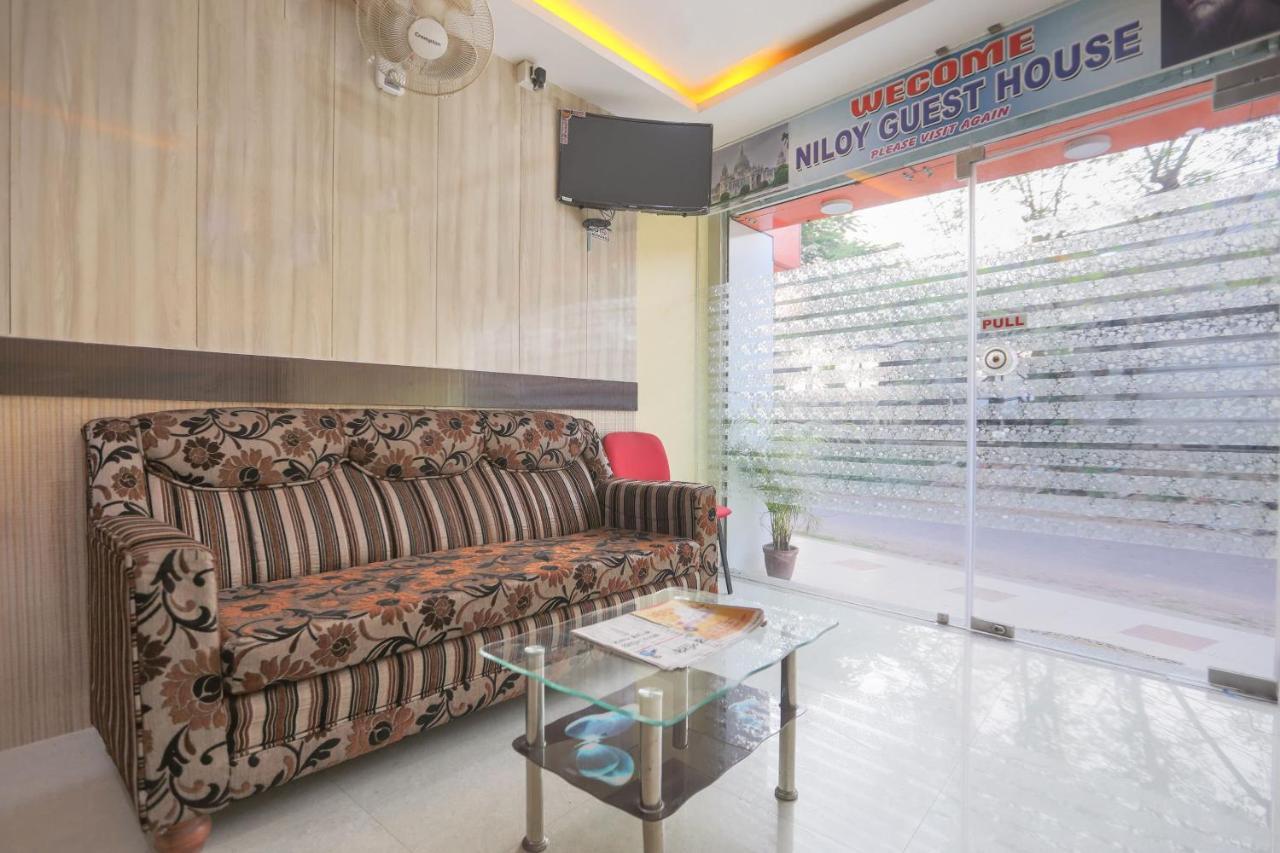 Oyo 62042 Niloy Guest House Jādabpur Exterior photo